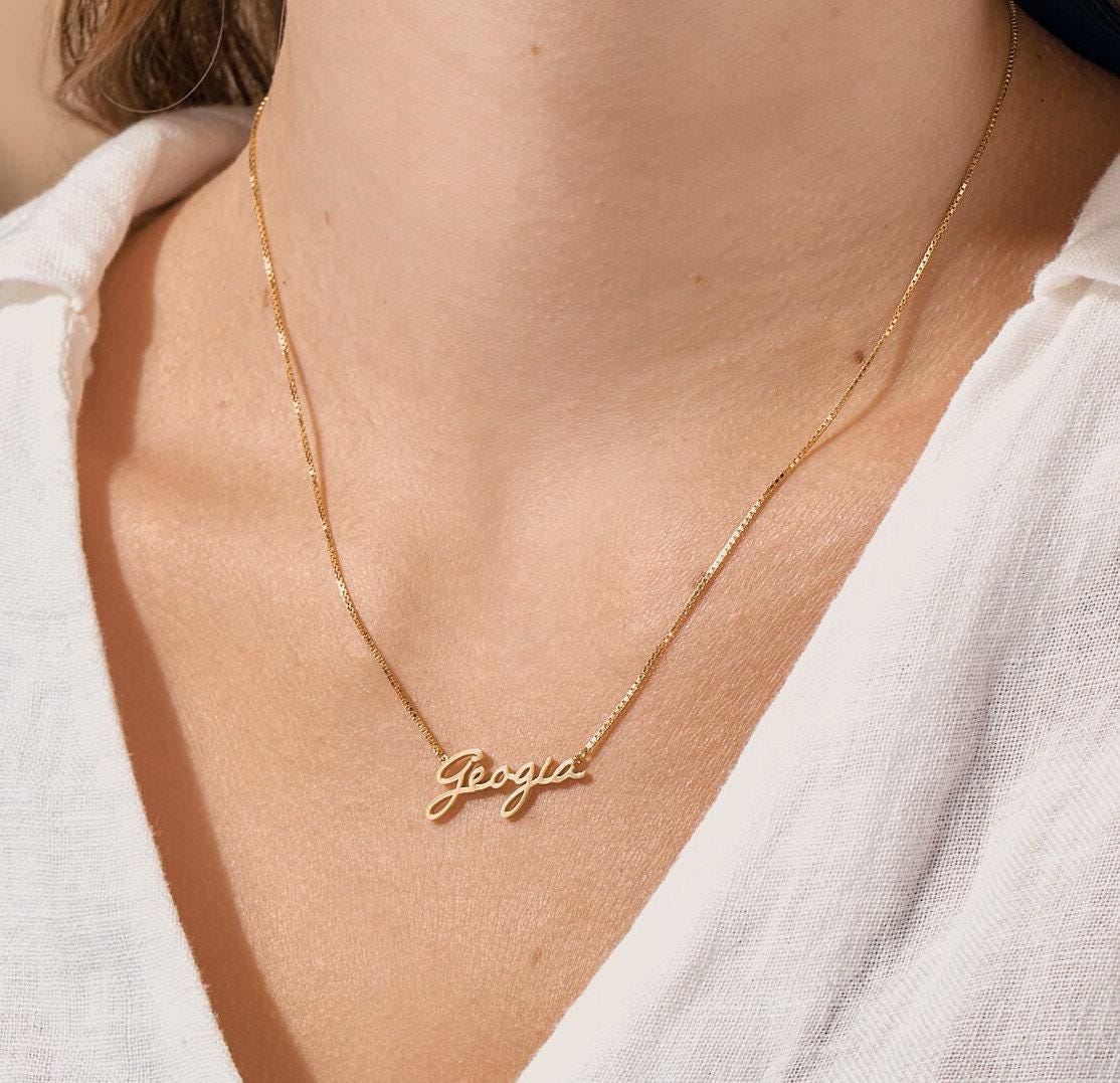 Box Chain Name Necklace