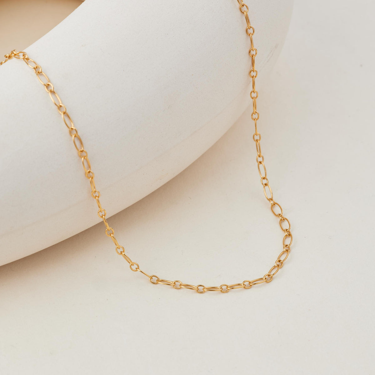 Elongated Oval Link Chain Necklace