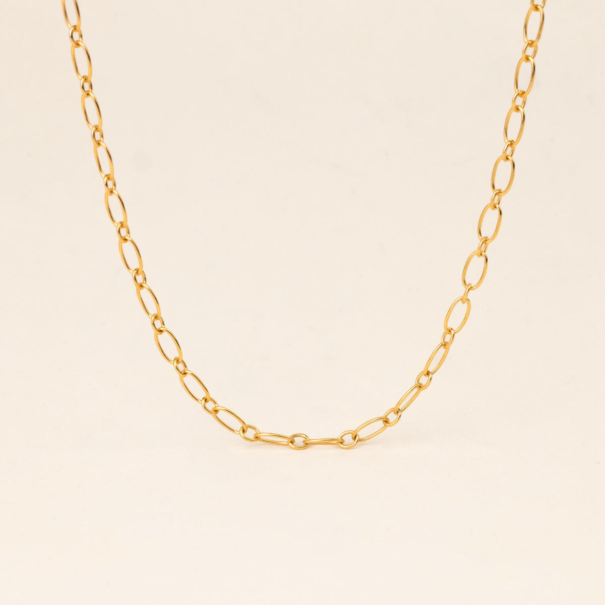 Elongated Oval Link Chain Necklace