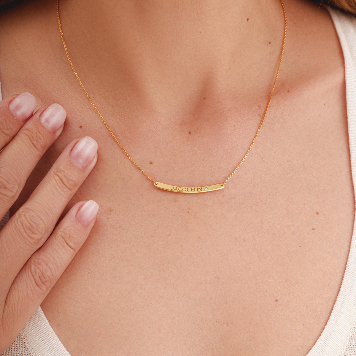 Curved Bar Necklace