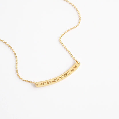 Curved Bar Necklace